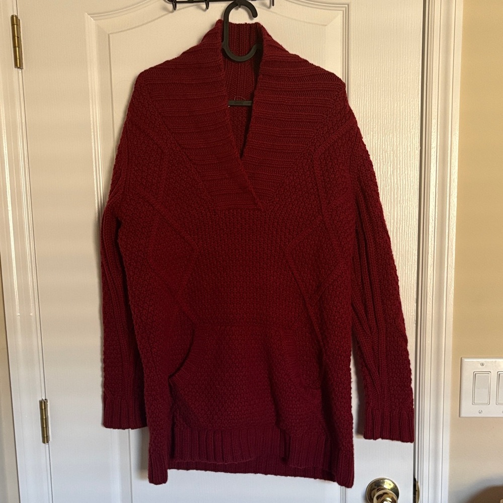 Soft Surroundings Deep Red V-Neck Wool Blend Cable Knit Sweater Tunic